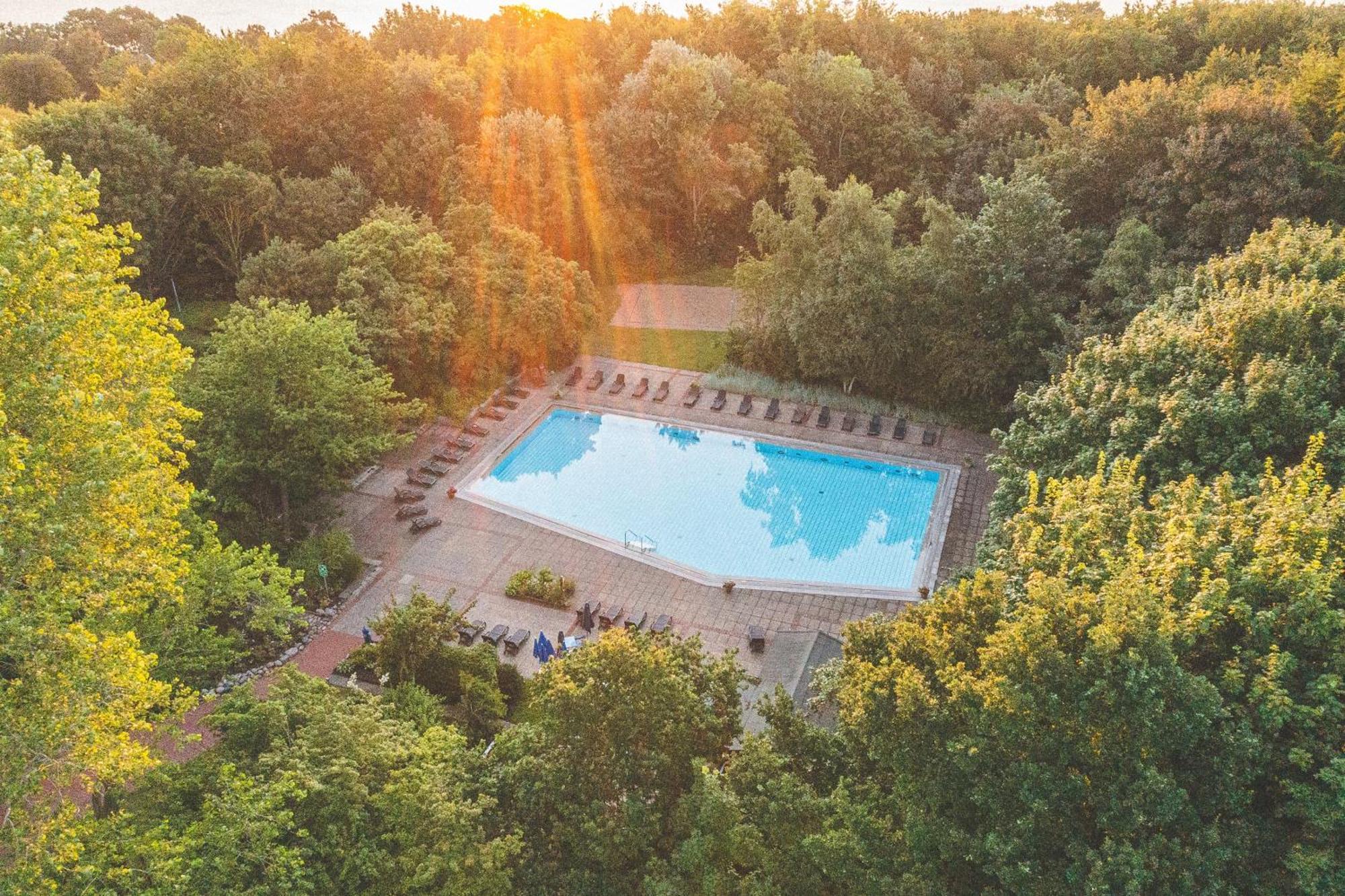 Plaza Premium Timmendorfer Strand Exterior foto